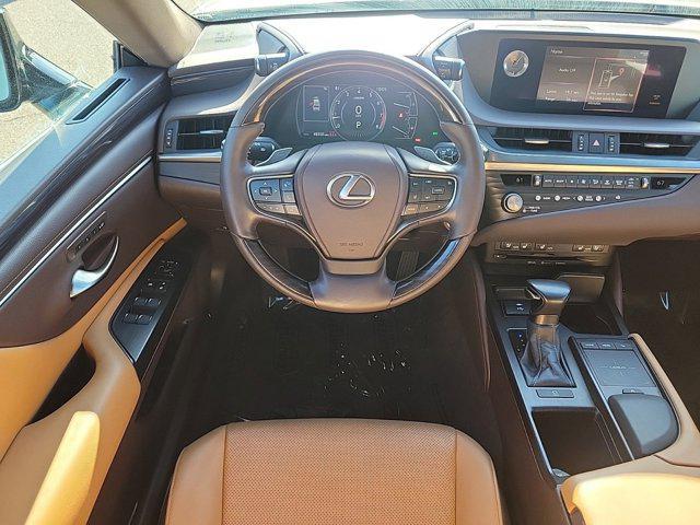 used 2021 Lexus ES 350 car, priced at $31,325