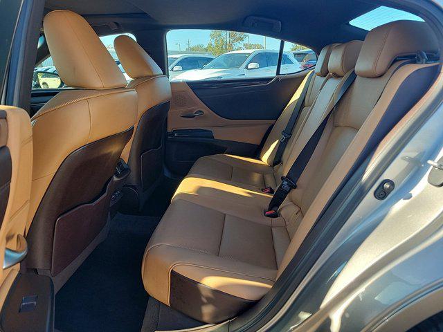 used 2021 Lexus ES 350 car, priced at $31,325