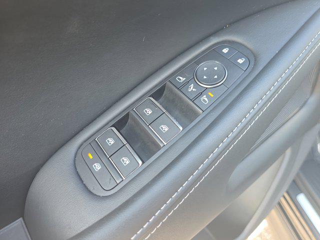 used 2025 INFINITI QX60 car, priced at $39,650
