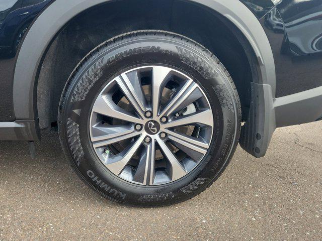 used 2025 INFINITI QX60 car, priced at $39,550