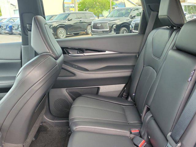used 2025 INFINITI QX60 car, priced at $39,550