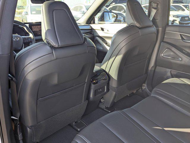new 2025 INFINITI QX60 car, priced at $60,980
