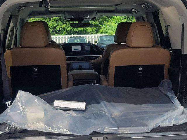 new 2026 INFINITI QX80 car, priced at $91,591