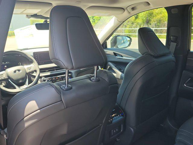 new 2026 INFINITI QX60 car, priced at $57,161