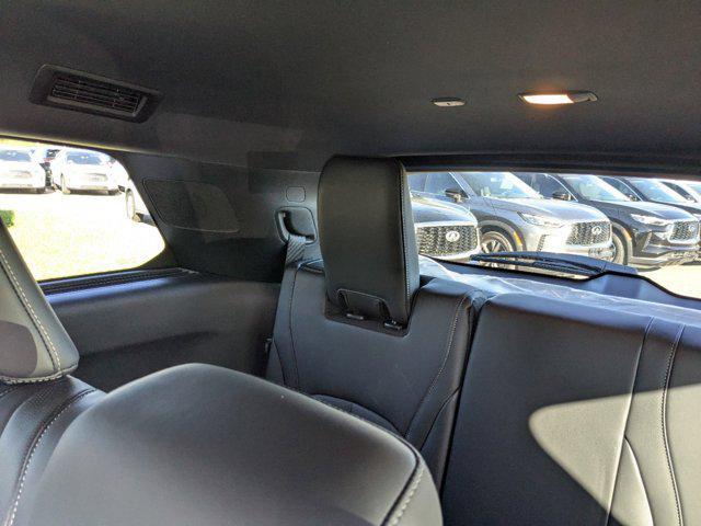 new 2025 INFINITI QX60 car, priced at $60,980