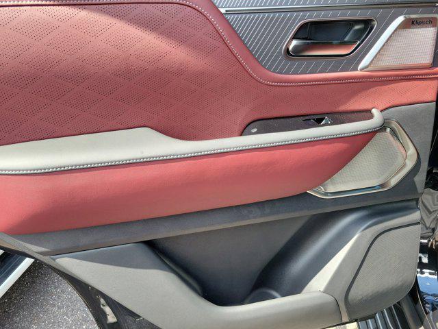 new 2026 INFINITI QX80 car, priced at $109,064