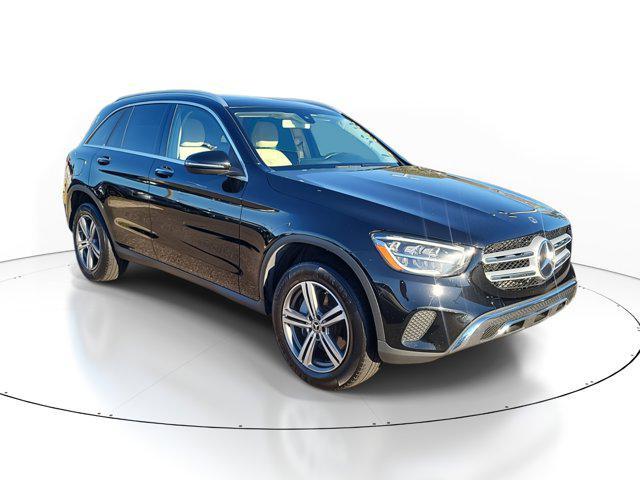 used 2020 Mercedes-Benz GLC 300 car, priced at $23,625