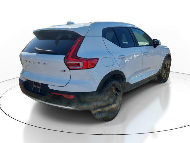 used 2020 Volvo XC40 car, priced at $22,750