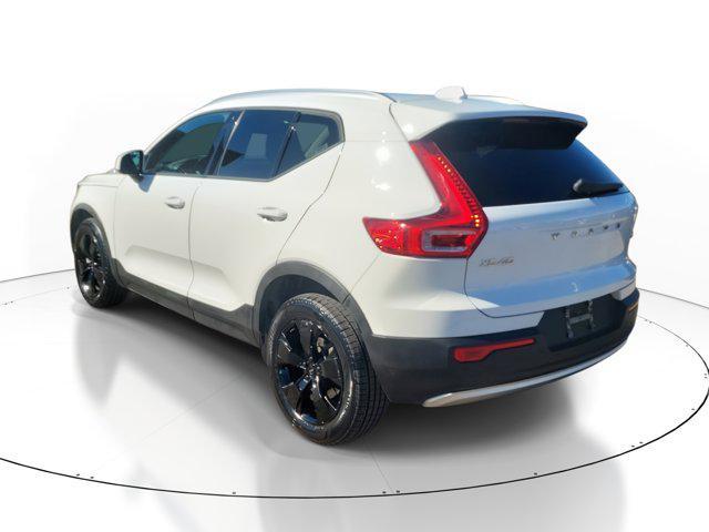 used 2020 Volvo XC40 car, priced at $22,750