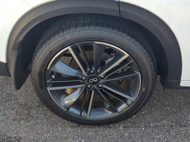 new 2025 INFINITI QX55 car, priced at $53,075