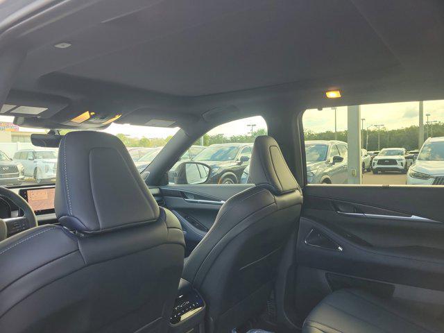 new 2026 INFINITI QX60 car, priced at $62,426