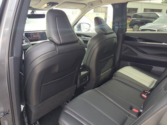 used 2025 INFINITI QX60 car, priced at $41,650