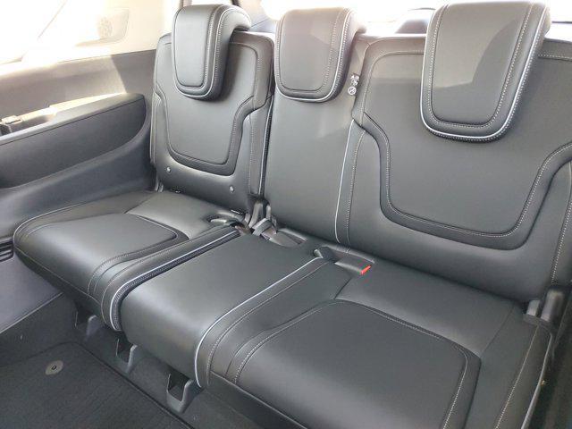 new 2025 INFINITI QX80 car, priced at $92,795
