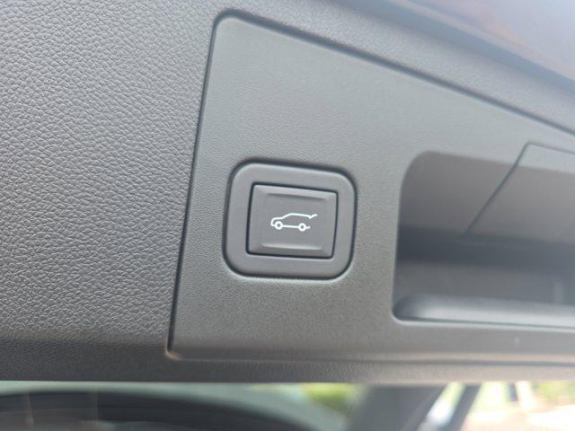 used 2024 Cadillac XT4 car, priced at $36,796