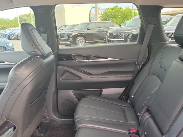 used 2025 INFINITI QX60 car, priced at $39,595