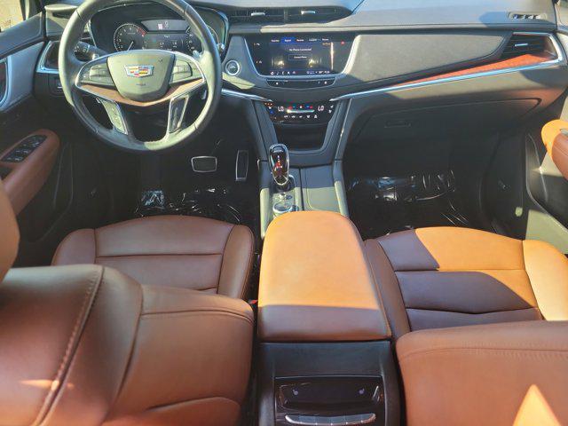 used 2023 Cadillac XT5 car, priced at $36,165