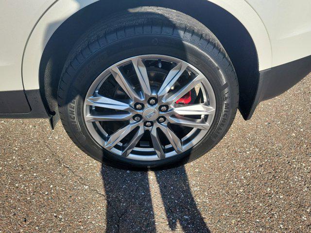 used 2023 Cadillac XT5 car, priced at $36,165