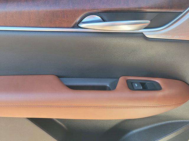 used 2023 Cadillac XT5 car, priced at $36,165