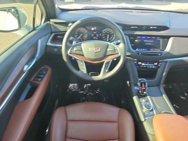 used 2023 Cadillac XT5 car, priced at $36,165