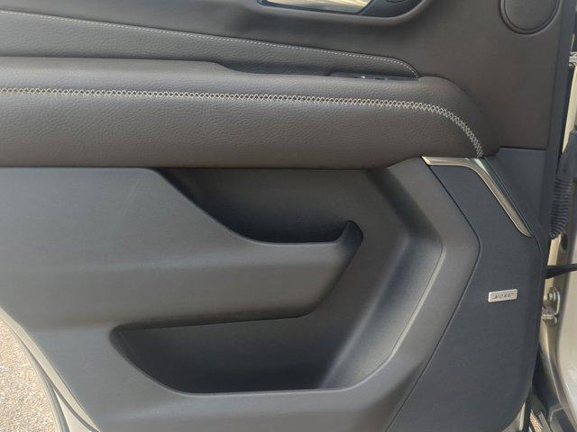used 2021 GMC Yukon car, priced at $50,475