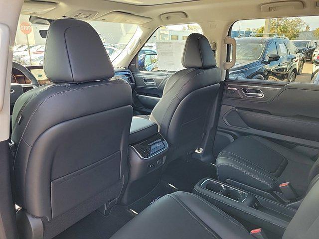 new 2025 INFINITI QX80 car, priced at $87,545