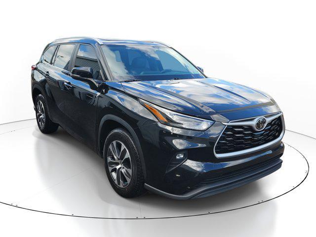 used 2023 Toyota Highlander car, priced at $30,545