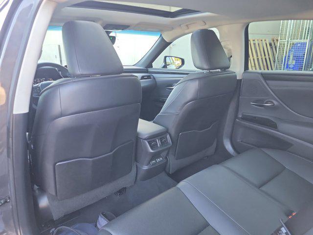 used 2022 Lexus ES 350 car, priced at $33,085