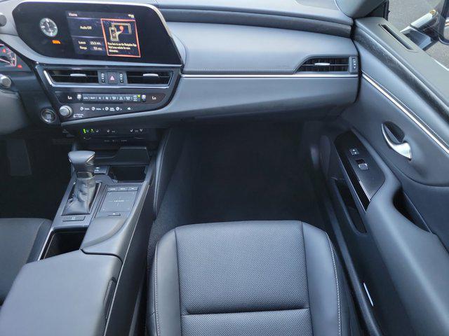 used 2022 Lexus ES 350 car, priced at $33,085