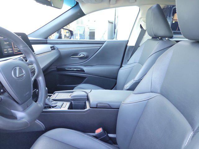 used 2022 Lexus ES 350 car, priced at $33,085