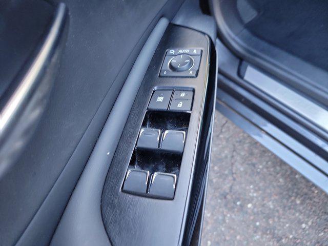 used 2022 Lexus ES 350 car, priced at $33,085