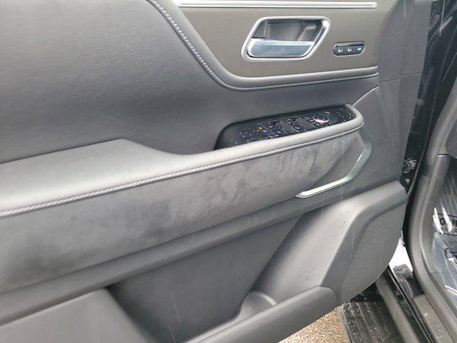 new 2026 INFINITI QX80 car, priced at $88,727