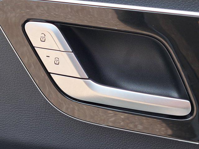 used 2022 Mercedes-Benz S-Class car, priced at $72,092