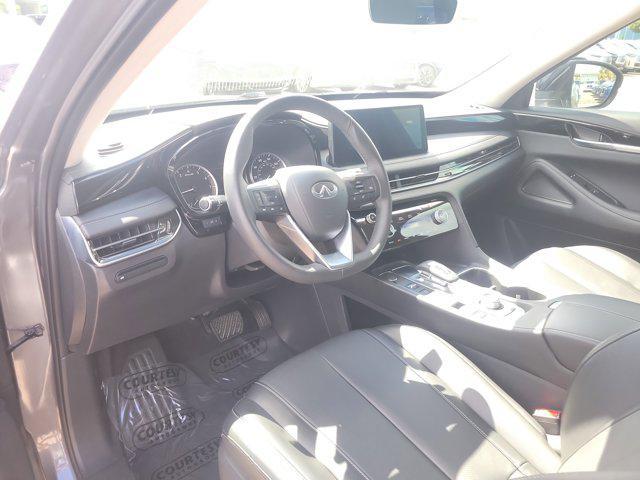 used 2025 INFINITI QX60 car, priced at $37,820