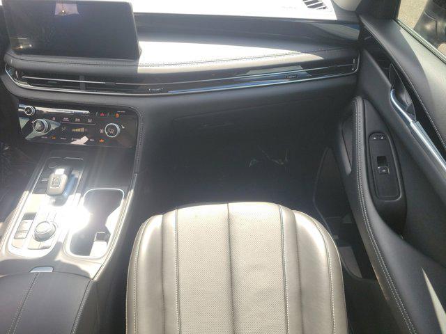 used 2025 INFINITI QX60 car, priced at $37,820