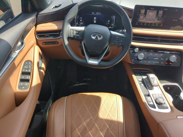 new 2025 INFINITI QX60 car, priced at $70,015