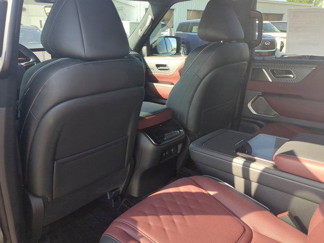 new 2025 INFINITI QX80 car, priced at $115,900