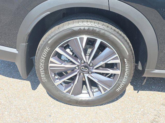 new 2026 INFINITI QX60 car, priced at $57,020