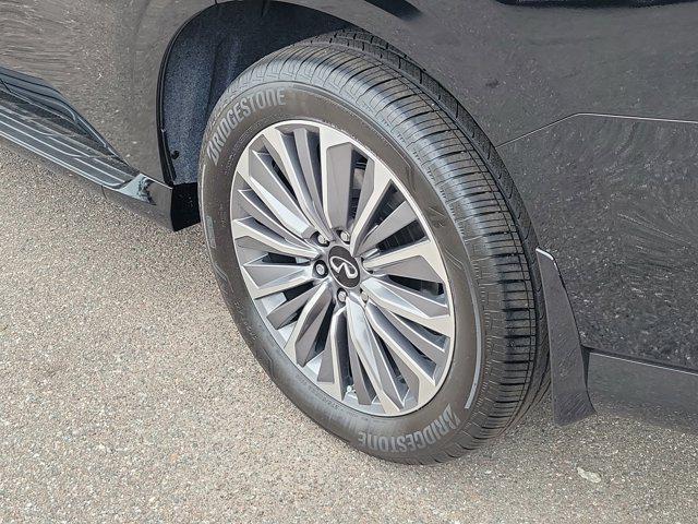 new 2026 INFINITI QX80 car, priced at $91,703