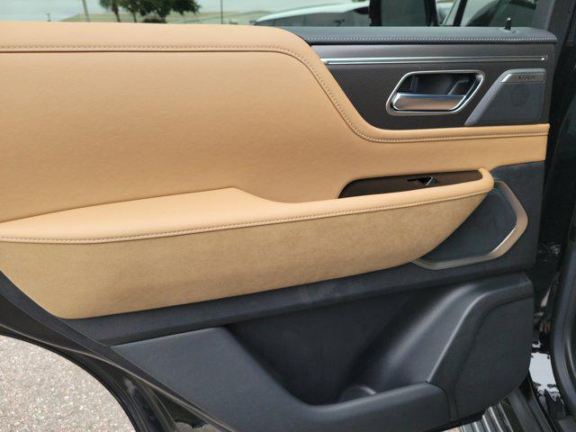 new 2026 INFINITI QX80 car, priced at $91,703