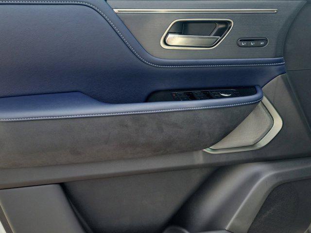 new 2026 INFINITI QX80 car, priced at $100,292