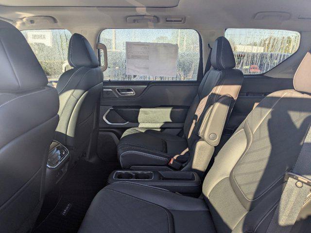 new 2025 INFINITI QX80 car, priced at $106,305
