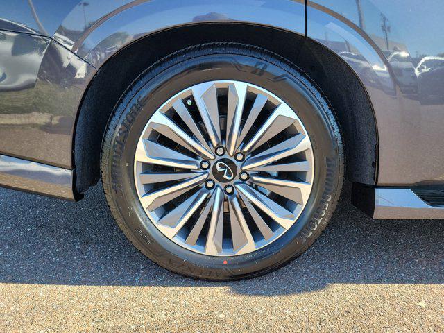 new 2025 INFINITI QX80 car, priced at $95,895
