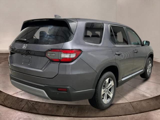 new 2025 Honda Pilot car, priced at $47,050