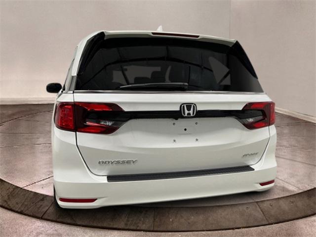 new 2024 Honda Odyssey car, priced at $44,110