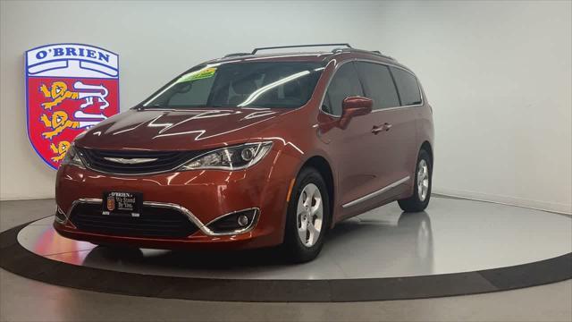 used 2018 Chrysler Pacifica Hybrid car, priced at $18,500