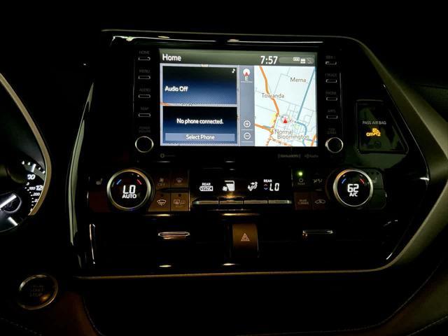 used 2021 Toyota Highlander car, priced at $26,500