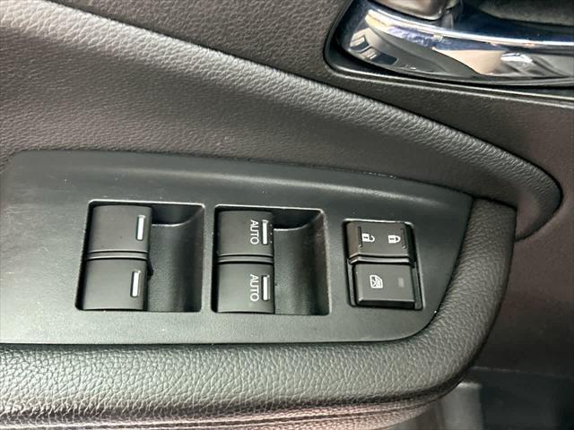 used 2022 Honda Pilot car, priced at $29,500
