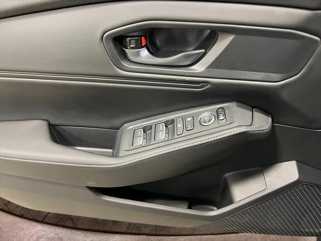 new 2025 Honda Accord Hybrid car, priced at $33,100