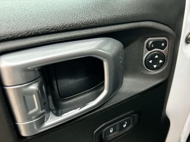used 2021 Jeep Wrangler Unlimited car, priced at $35,100