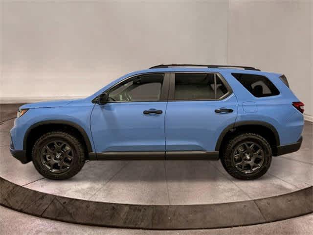 new 2025 Honda Pilot car, priced at $51,250
